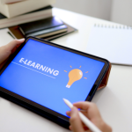 Sérgio Bento De Araújo mostra como a tecnologia pode transformar o aprendizado em desenvolvimento crítico e criativo.