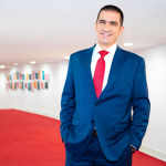 Elton Fernandes